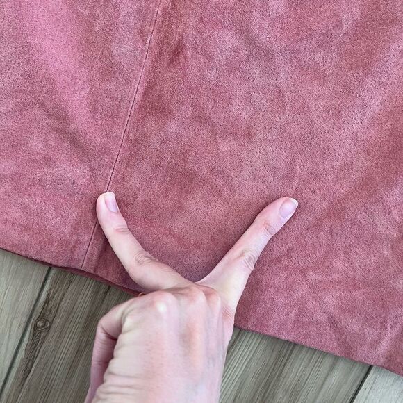 ANTHROPOLOGY Blank NYC 100% Leather PINK Suede Buckle Moto Mini Skirt Size 28 - Picture 8 of 9